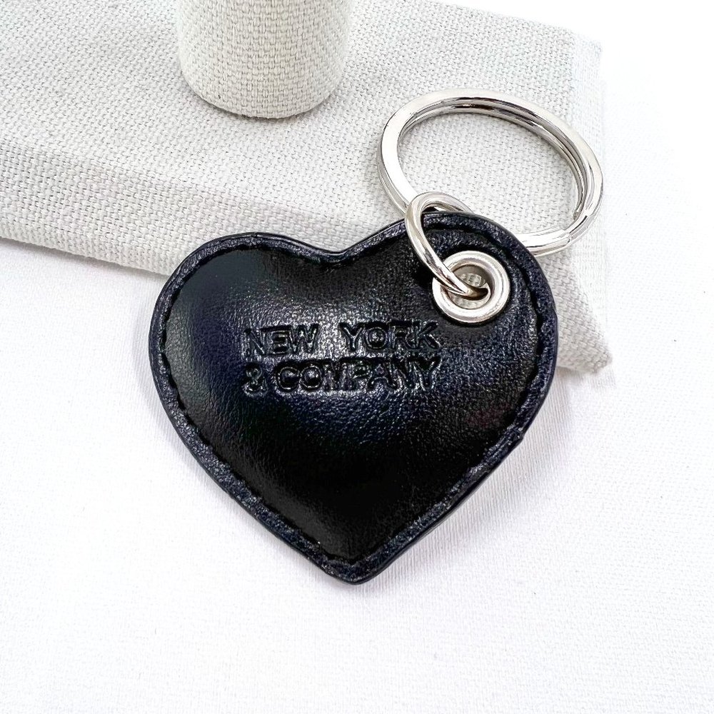 NWOT - New York & Company – Black Leather Bubble Heart Keychain